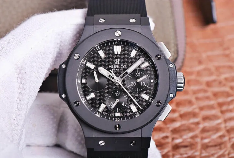 Hublot Big Bang 301.QX.1724.RX V6 Factory 1:1 Best Edition Replica Watch Carbon Fiber Case
